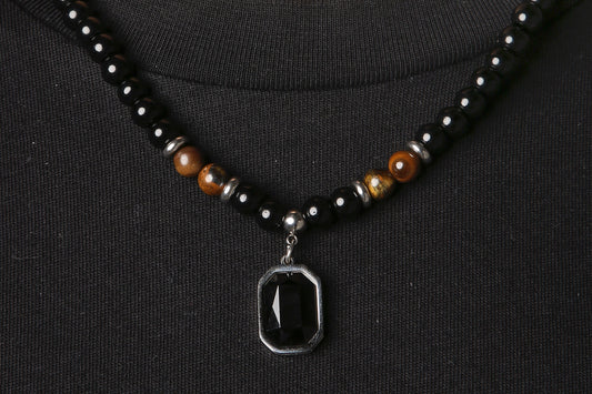 BLACK ONYX