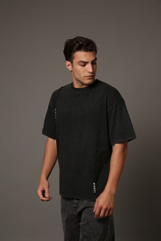 UNFINISHED BLACK T SHIRT