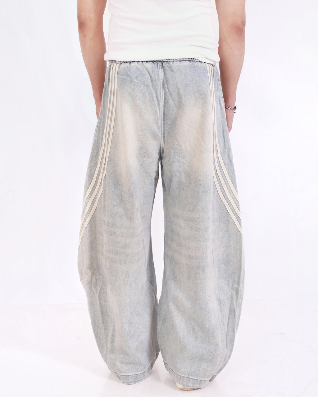 VELOCITY DENIM