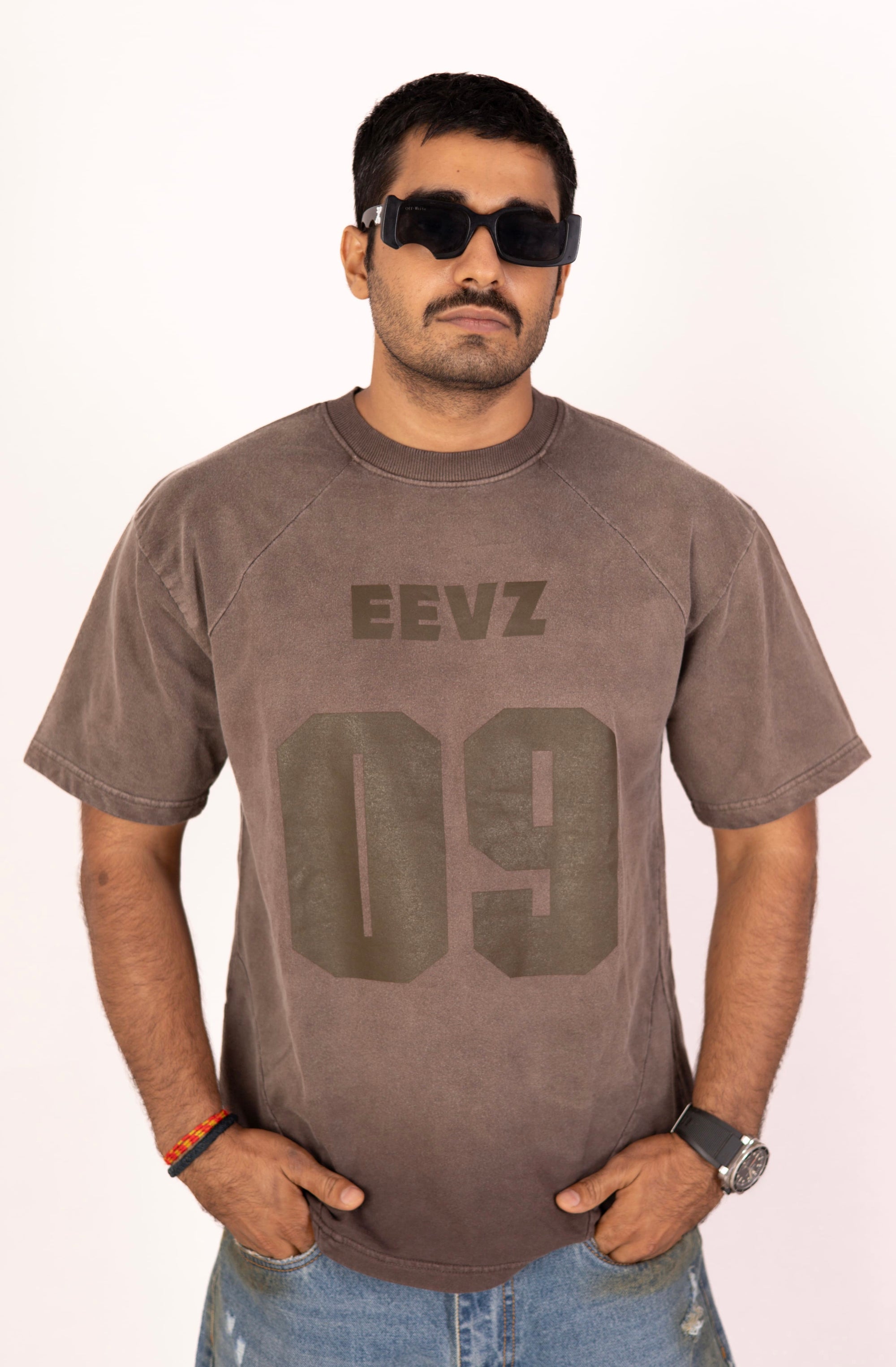 BROWN JERSEY